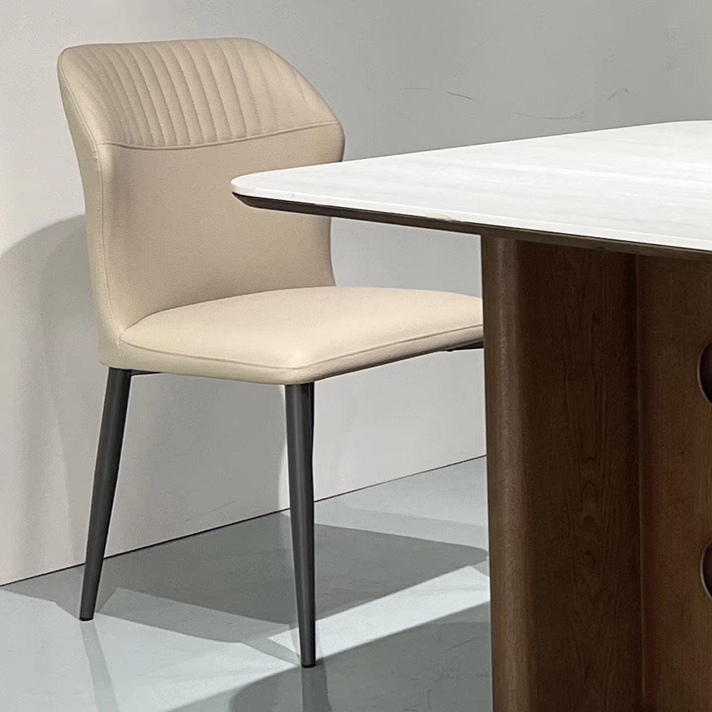 commercial furniture carbon steel legs pu leather with high density sponge dining chair commercial furniture carbon steel legs pu leather with high density sponge dining chair